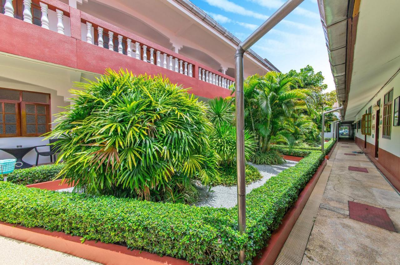 Panda Hotel Patong Exterior foto